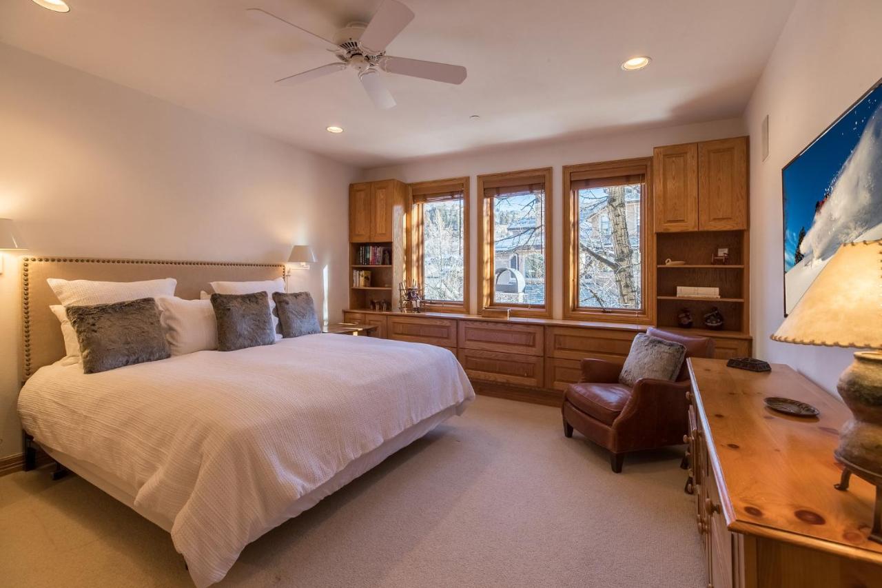 Strawberry Park True Ski In Ski Out By Vail Realty Beaver Creek Eksteriør billede
