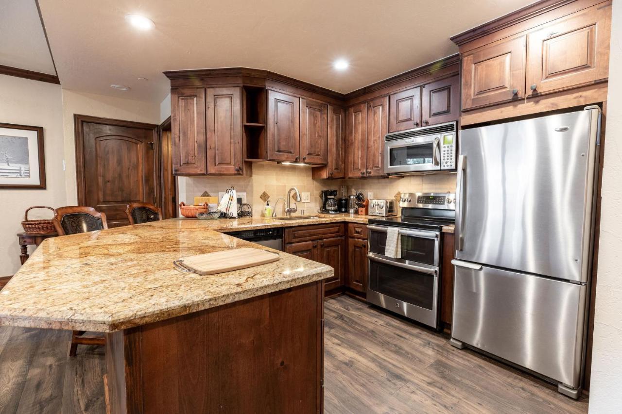 Strawberry Park True Ski In Ski Out By Vail Realty Beaver Creek Eksteriør billede