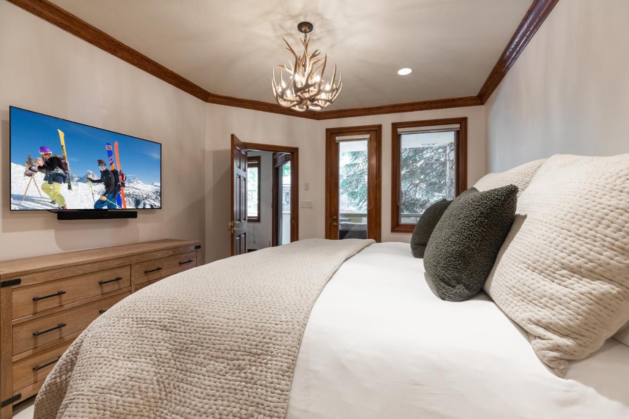 Strawberry Park True Ski In Ski Out By Vail Realty Beaver Creek Eksteriør billede