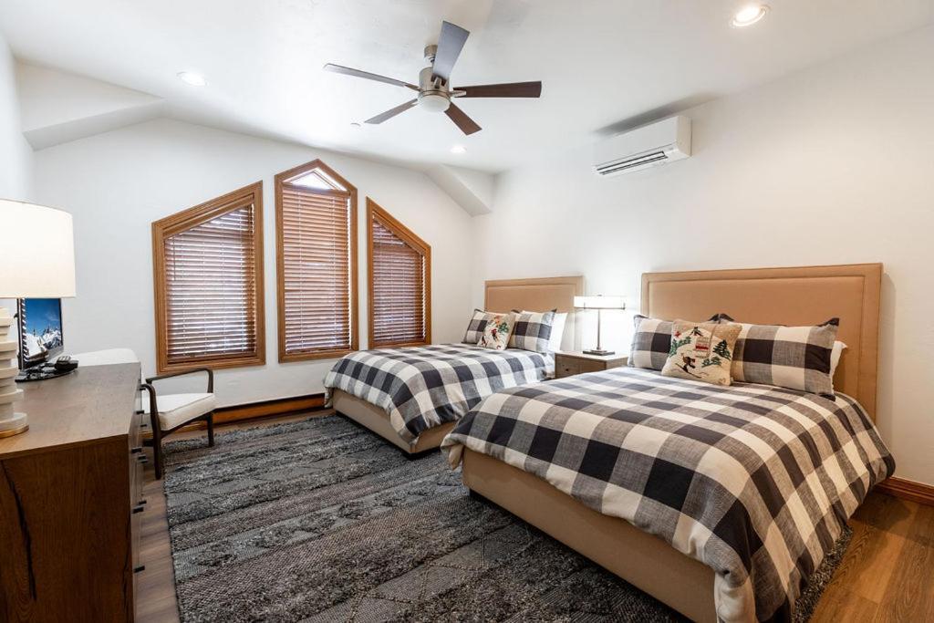 Strawberry Park True Ski In Ski Out By Vail Realty Beaver Creek Eksteriør billede