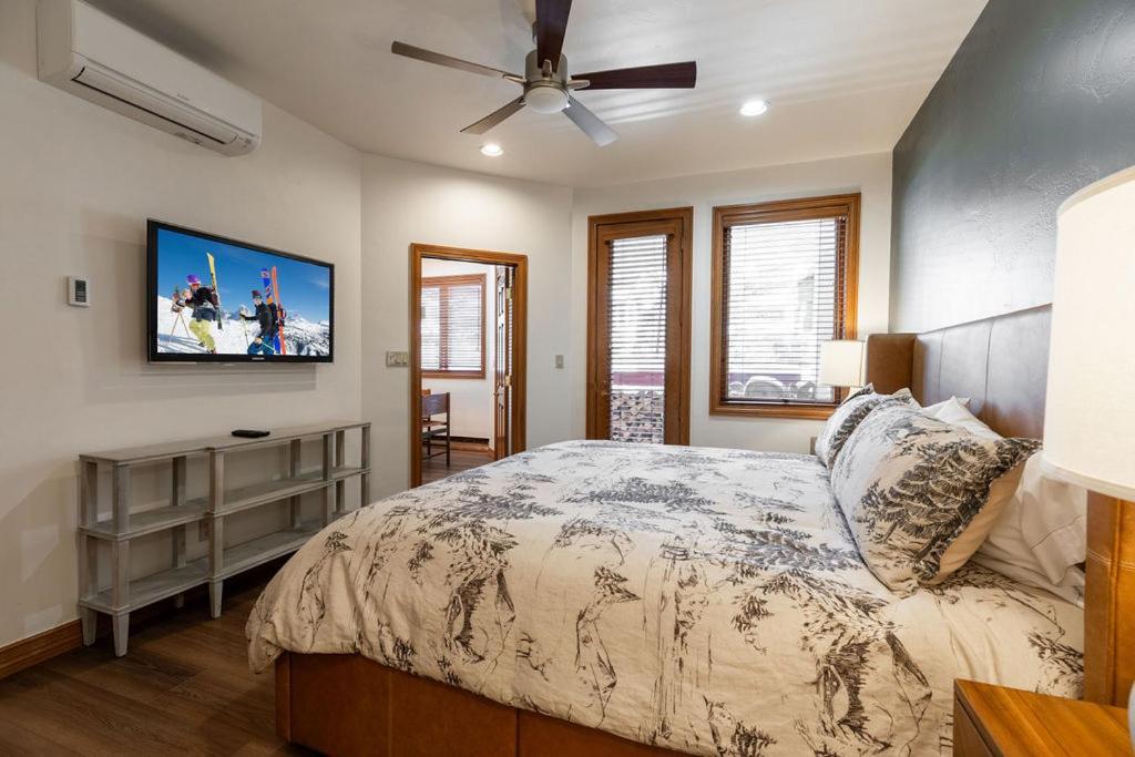 Strawberry Park True Ski In Ski Out By Vail Realty Beaver Creek Eksteriør billede